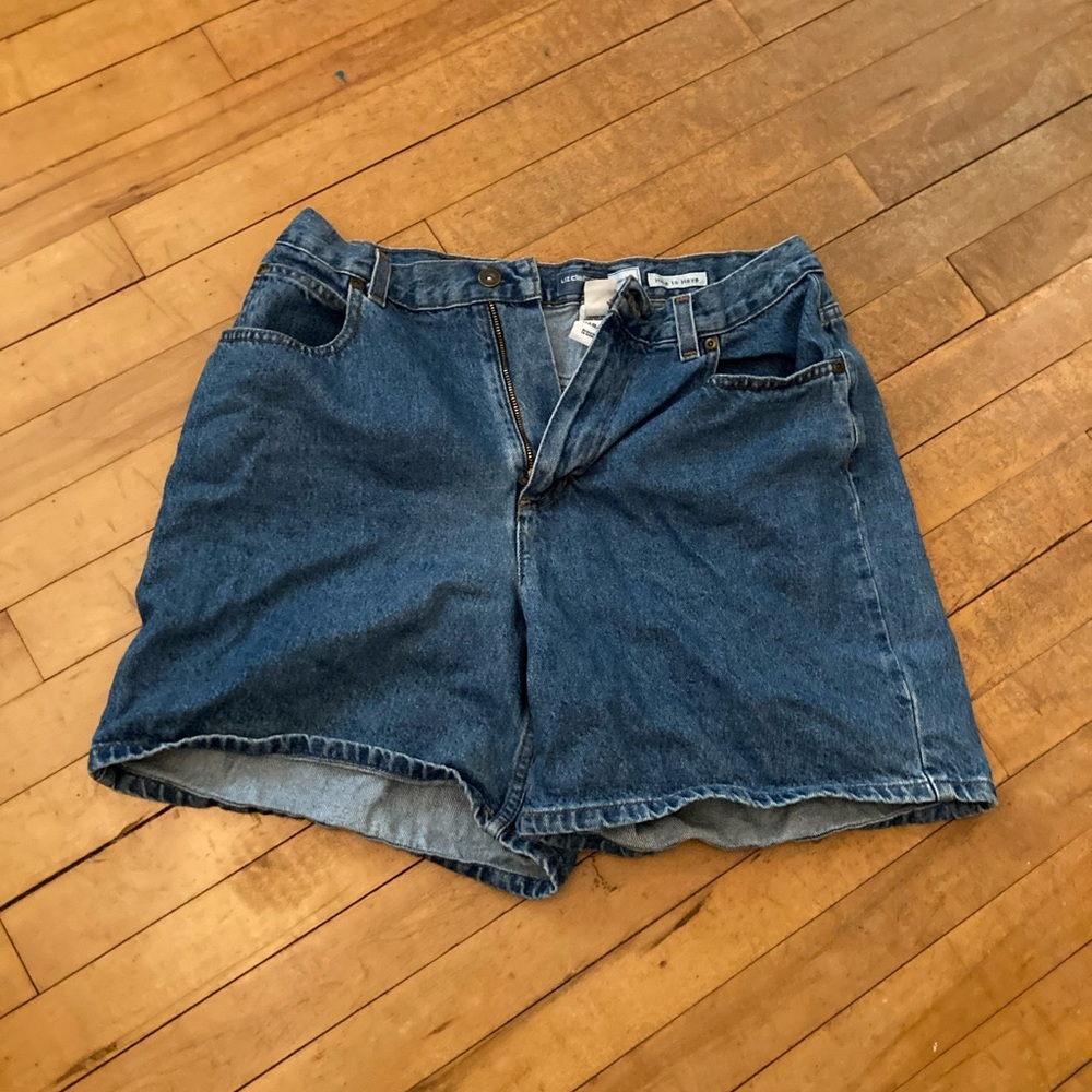 Liz claiborne jorts, dark wash
